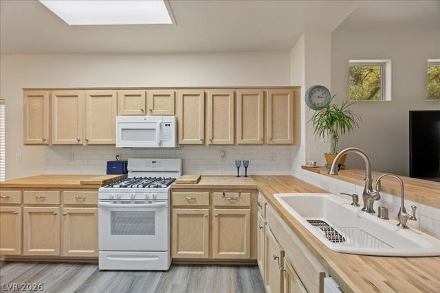 2237 Barbers Point Place, Las Vegas, NV 89134