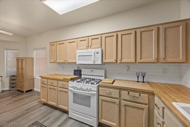 2237 Barbers Point Place, Las Vegas, NV 89134