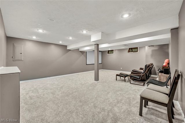 8441 Antlers Trail, North Ridgeville, OH 44039