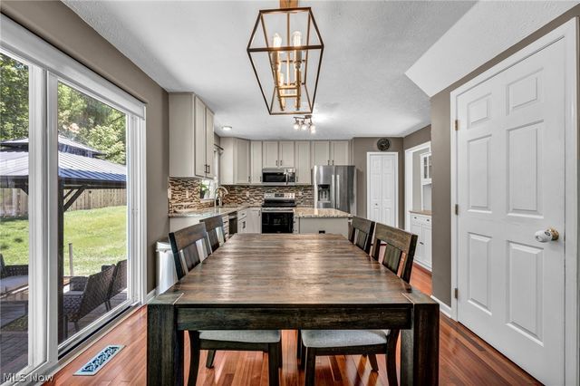 8441 Antlers Trail, North Ridgeville, OH 44039