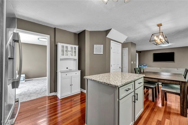 8441 Antlers Trail, North Ridgeville, OH 44039