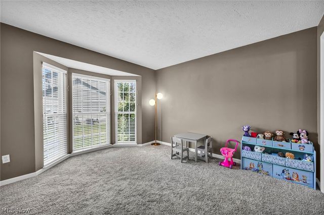 8441 Antlers Trail, North Ridgeville, OH 44039