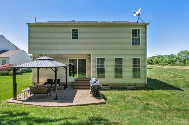 8441 Antlers Trail, North Ridgeville, OH 44039