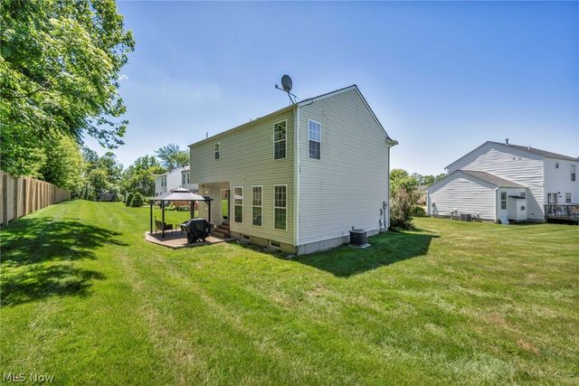 8441 Antlers Trail, North Ridgeville, OH 44039
