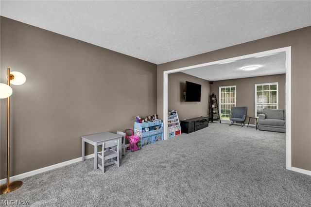 8441 Antlers Trail, North Ridgeville, OH 44039