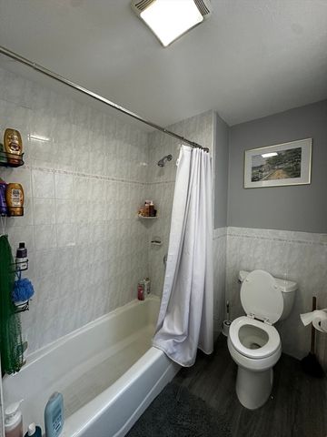 511 E Broadway 2, Boston, MA 02127