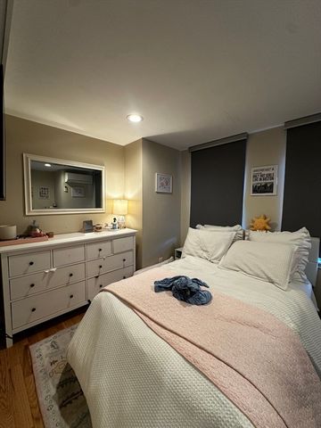 511 E Broadway 2, Boston, MA 02127