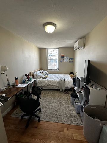 511 E Broadway 2, Boston, MA 02127