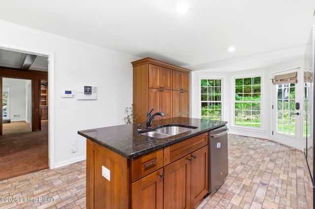 6122 Deep Creek Dr, Prospect, KY 40059