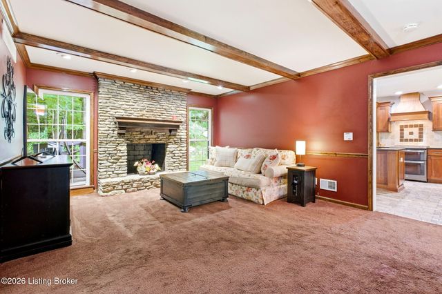 6122 Deep Creek Dr, Prospect, KY 40059