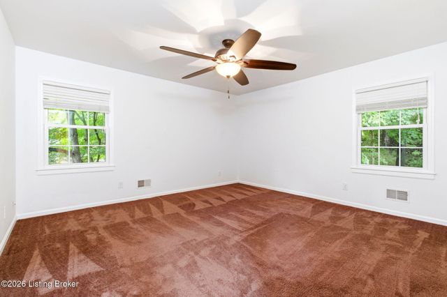 6122 Deep Creek Dr, Prospect, KY 40059