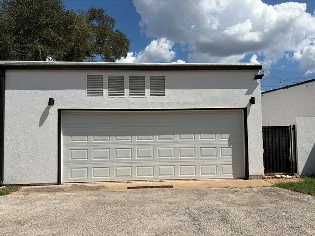 413 Seawind, Lakeway, TX 78734