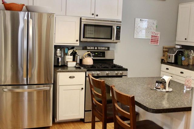 225 Maple AVENUE, Walworth, WI 53184