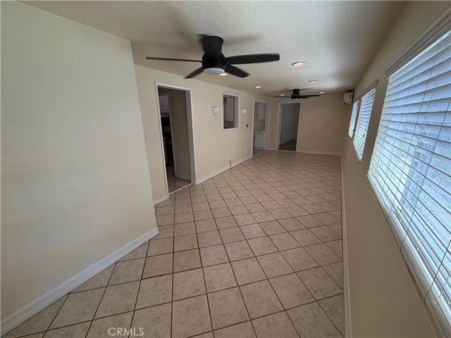3000 Carl, Riverside, CA 92507