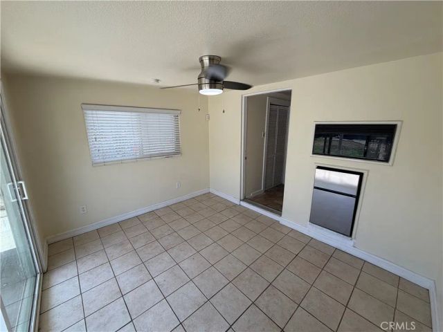 3000 Carl, Riverside, CA 92507