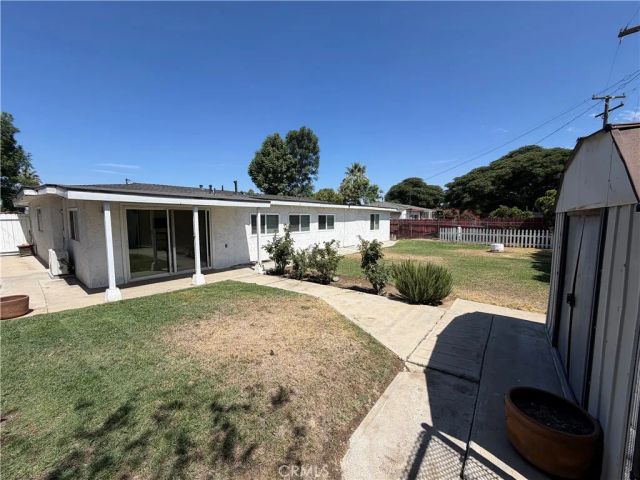 3000 Carl, Riverside, CA 92507