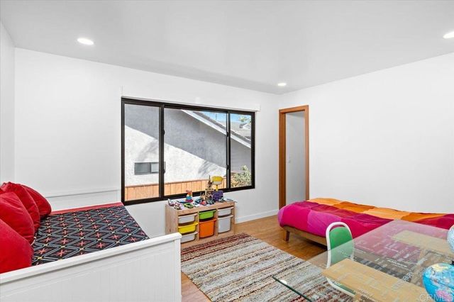 1560 Hawk View Dr, Encinitas, CA 92024