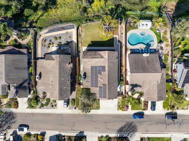 1560 Hawk View Dr, Encinitas, CA 92024