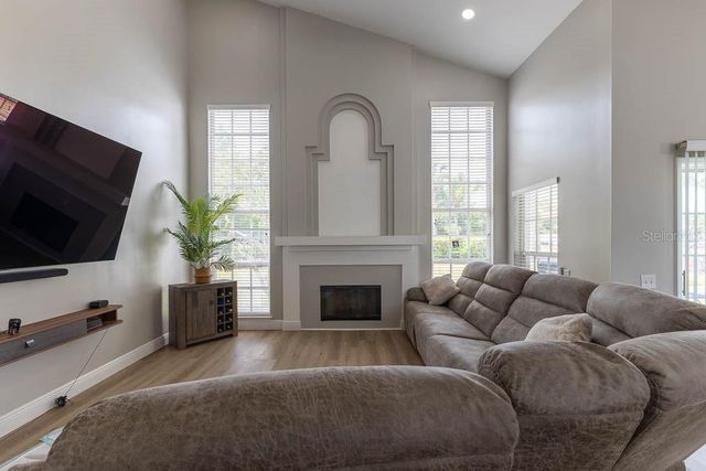 3432 IDLEGROVE COURT, Orlando, FL 32822
