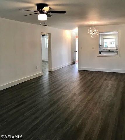 200 Valley Stream DR 8B, Naples, FL 34113