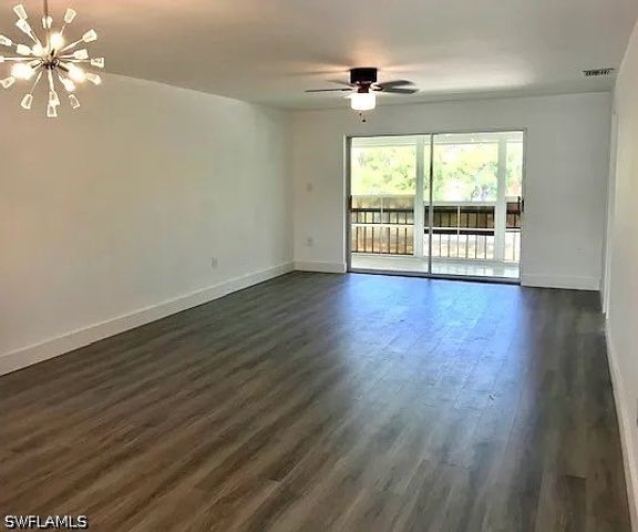 200 Valley Stream DR 8B, Naples, FL 34113