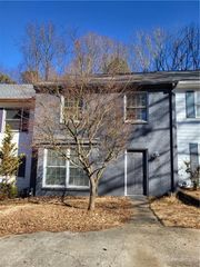 1731 Twin Brooks SE Drive, Marietta, GA 30067