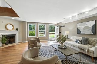 75 Page Rd 13, Bedford, MA 01730