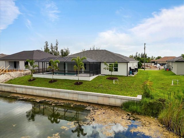 2107 NW 20th Ter, Cape Coral, FL 33993