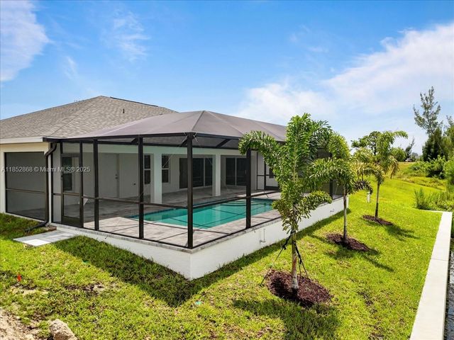 2107 NW 20th Ter, Cape Coral, FL 33993