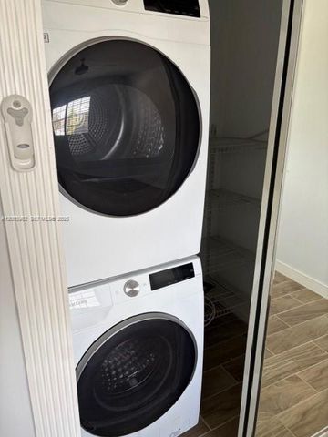 1407 NE 56th St 301, Fort Lauderdale, FL 33334