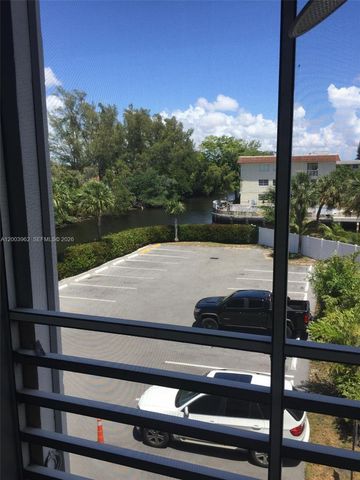1407 NE 56th St 301, Fort Lauderdale, FL 33334