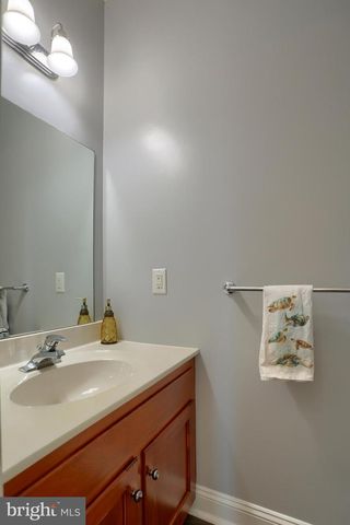1018 COUNTRY CLUB RD, Camp Hill, PA 17011