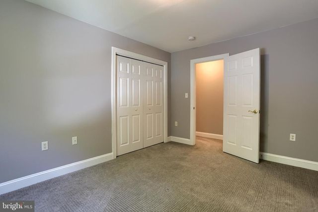 1018 COUNTRY CLUB RD, Camp Hill, PA 17011