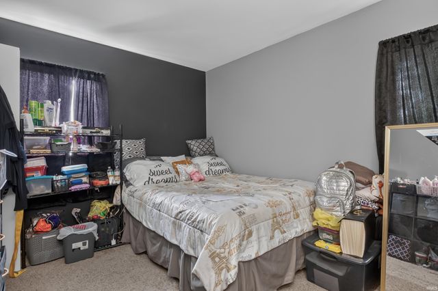7019 Strawberry Drive, Fort Wayne, IN 46825