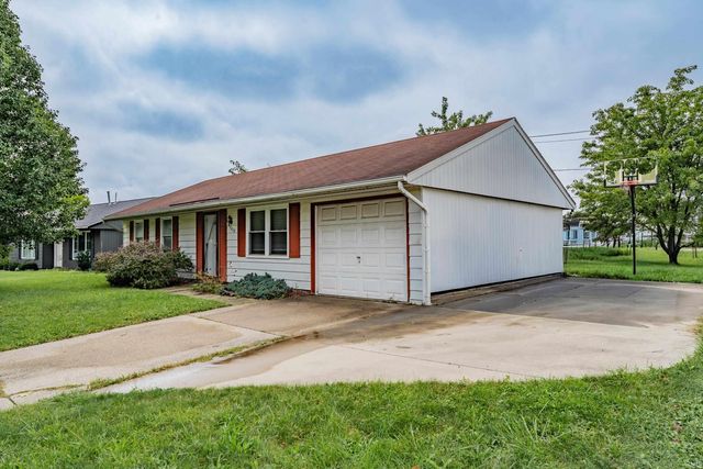 7019 Strawberry Drive, Fort Wayne, IN 46825