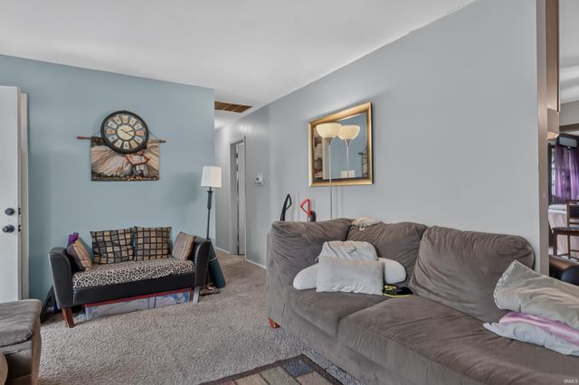 7019 Strawberry Drive, Fort Wayne, IN 46825