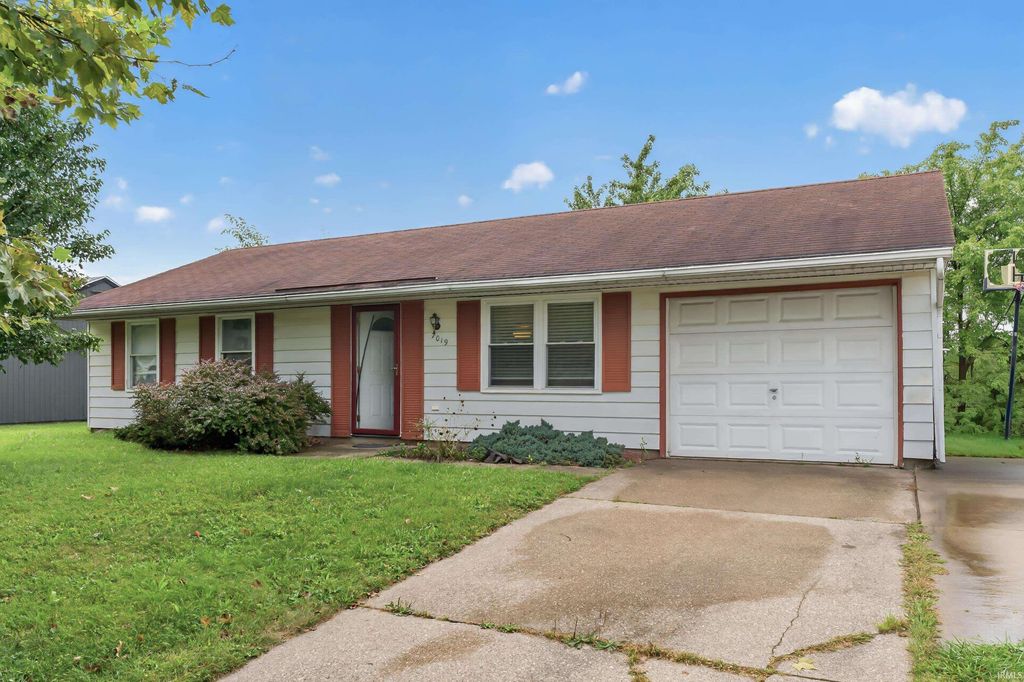 7019 Strawberry Drive, Fort Wayne, IN 46825
