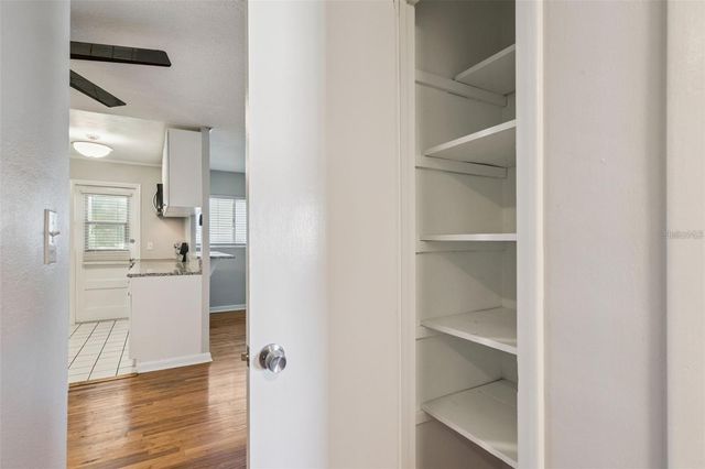 320 LAKEVIEW STREET 213, Orlando, FL 32804