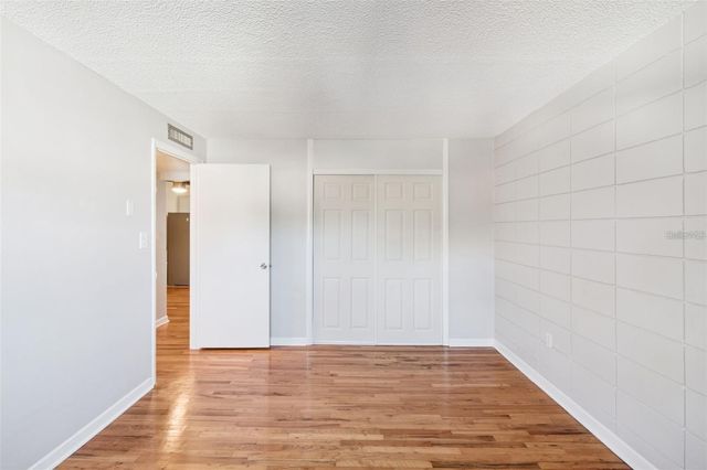 320 LAKEVIEW STREET 213, Orlando, FL 32804
