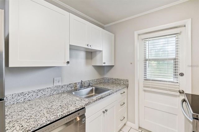 320 LAKEVIEW STREET 213, Orlando, FL 32804