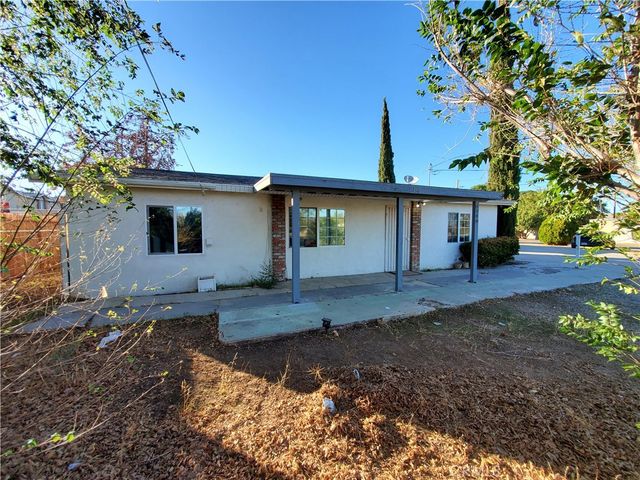 8550 C Avenue, Hesperia, CA 92345