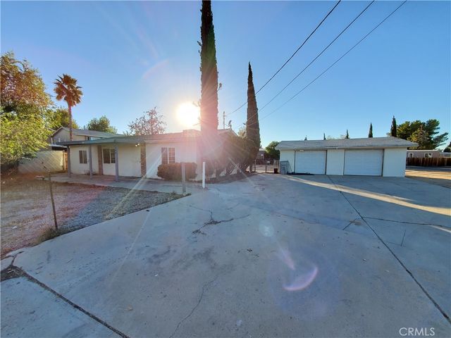 8550 C Avenue, Hesperia, CA 92345
