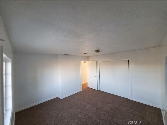 8550 C Avenue, Hesperia, CA 92345
