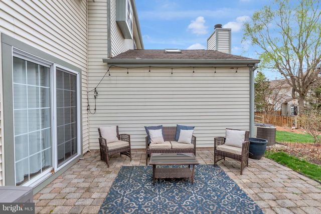 41 LAUREL CIR, Newtown, PA 18940