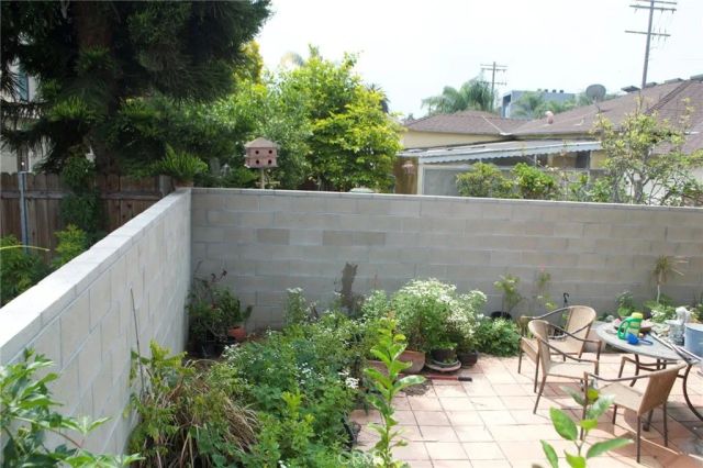 4130 Redwood Avenue, Los Angeles, CA 90066