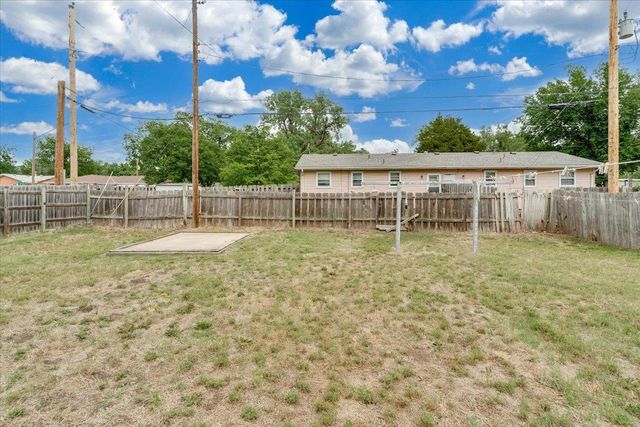 158 N MCcomas St, Wichita, KS 67203