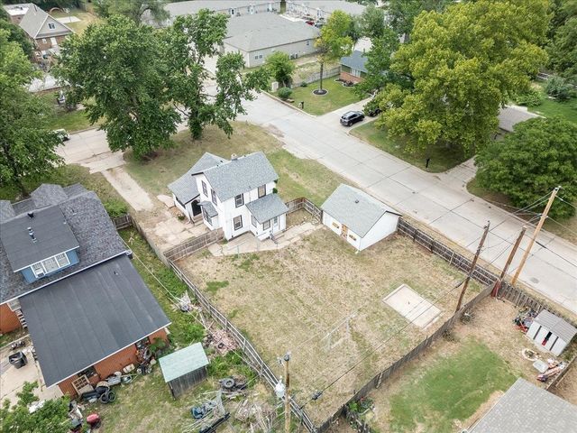 158 N MCcomas St, Wichita, KS 67203