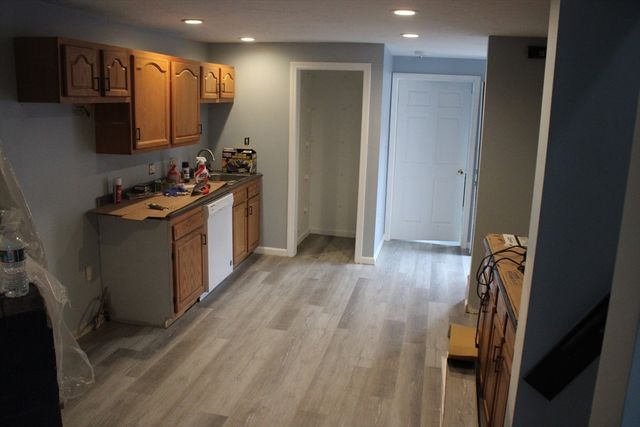 417 Court Street 417, Plymouth, MA 02360