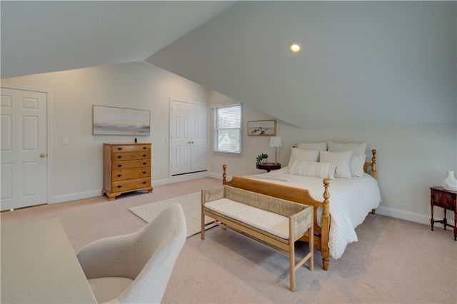 110 Lake View Road, Cranston, RI 02920