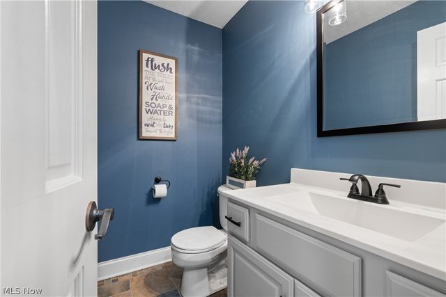 4387 Ridge View Drive, Uniontown, OH 44685